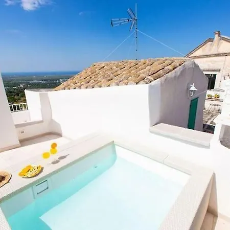 Casa Leo With Jacuzzi Apartmán